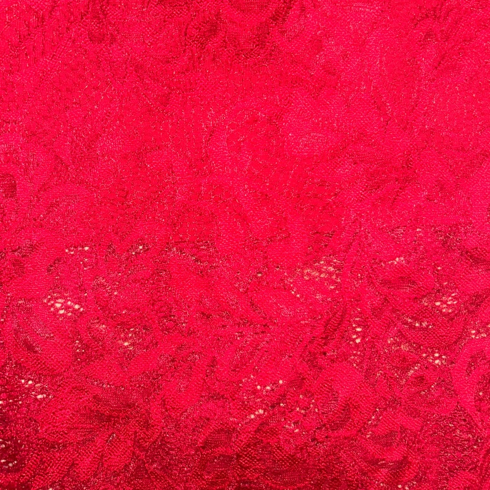 Red Lace Off-Shoulder Top - Picture 4 of 7